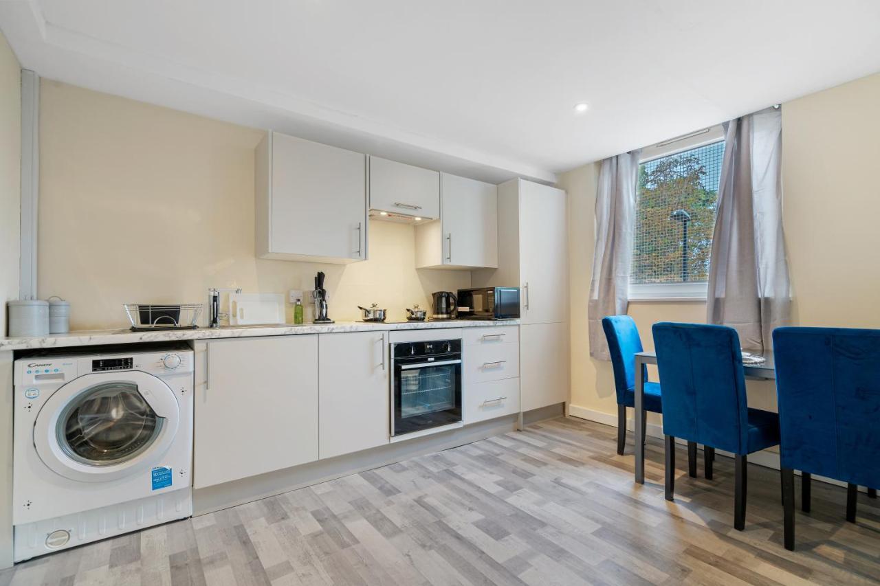 Suites By Rehoboth - Overcomers- Deptford Londýn Exteriér fotografie